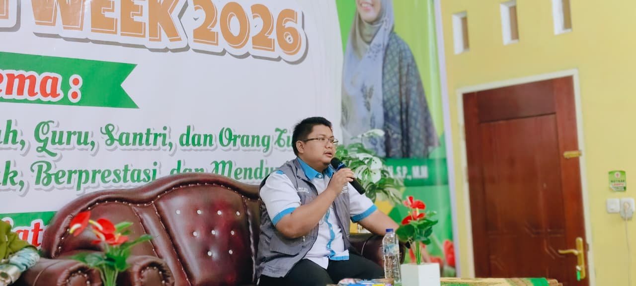 Persiapkan Generasi Digital, Relima Perpusnas RI Lokus Sijunjung Edukasi Literasi AI di Sekolah Akhlak Cendekia Muslim
