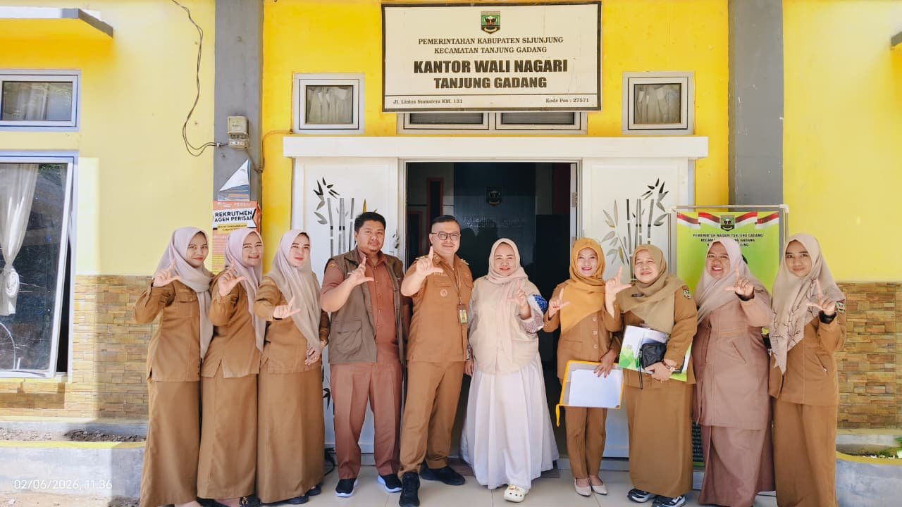 Sinergi Literasi: Relima Perpusnas RI Lokus Sijunjung dan Wali Nagari Perpustakaan Tanjung Gadang