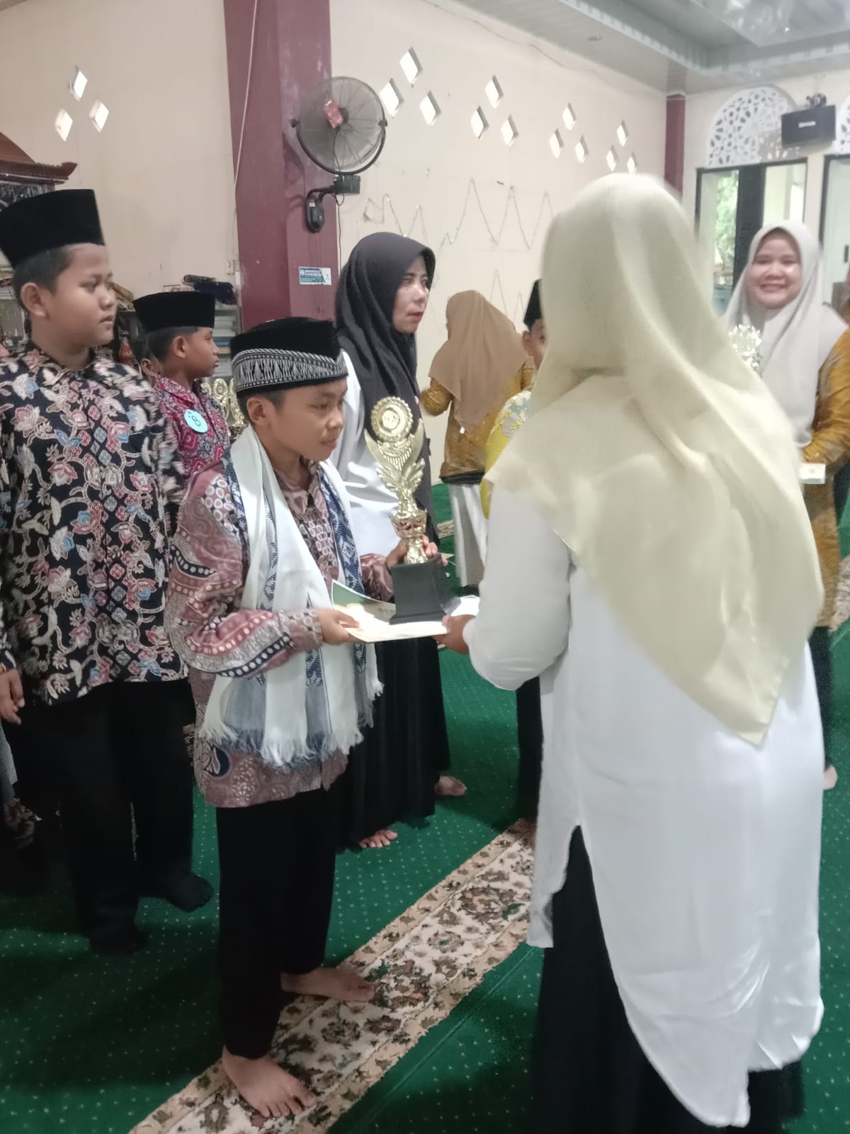 Juara 1 Lomba Cerdas Cermat Tingkat Kecamatan Dalam Rangka Maulid Nabi